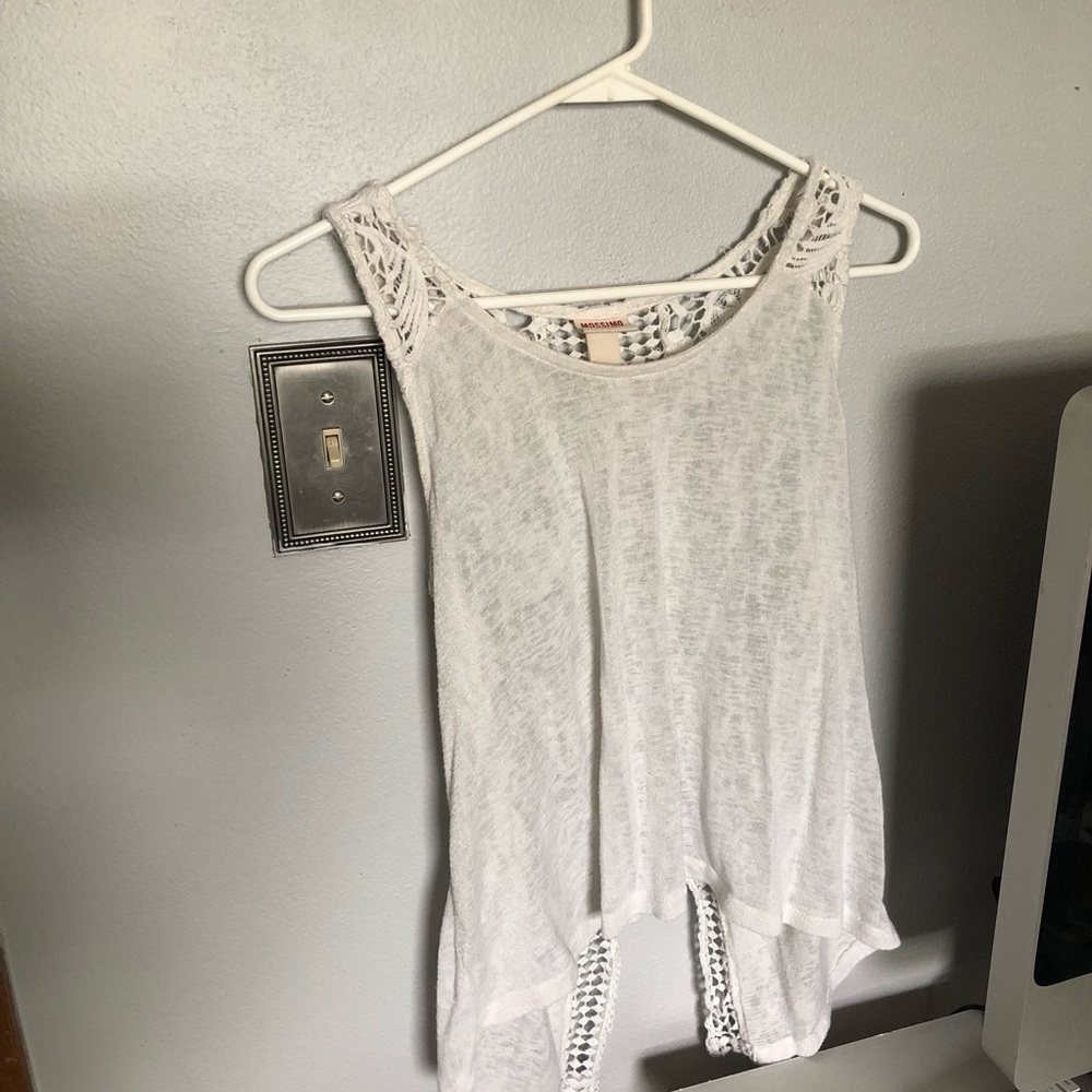 white tank top